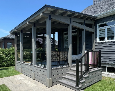 Terrasse couverte en timber frame Image 1